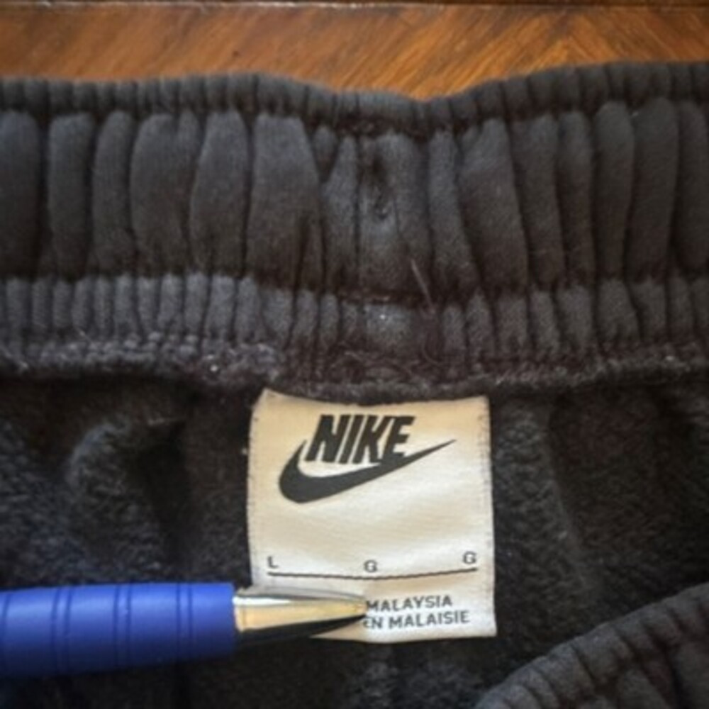 Nike Men's Black Sweatpants Pants Size L Regular Activewear Athletic Style